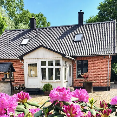 Bed & Breakfast Herstedly 2*