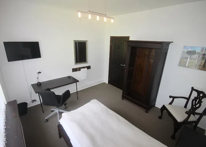 Bed & Breakfast Herstedly 2*
